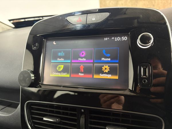 18 Renault Clio Dynamique Nav 1.2 Petrol 366145799