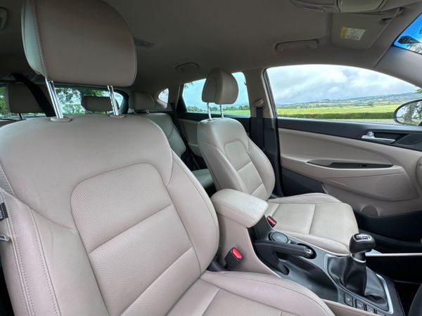 Hyundai Tucson 2016 Executive low mileage 366146193