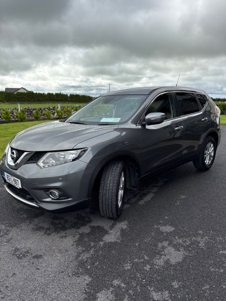 Nissan X-Trail 2016 366143890