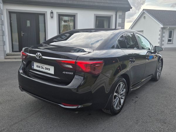 2015 TOYOTA AVENSIS 2.0D4D DEGIGN 366165282