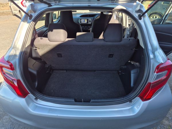 Toyota Vitz 2015 1.0L AUTOMATIC 366160287