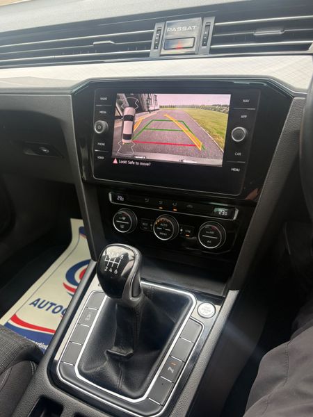 Volkswagen Passat 2020 366171156