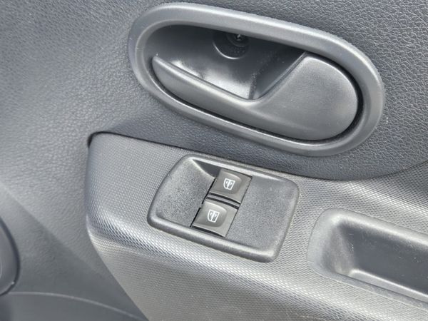 Dacia Sandero 1.0 PETROL ESSENTIAL MODEL** NEW NCT 366187278