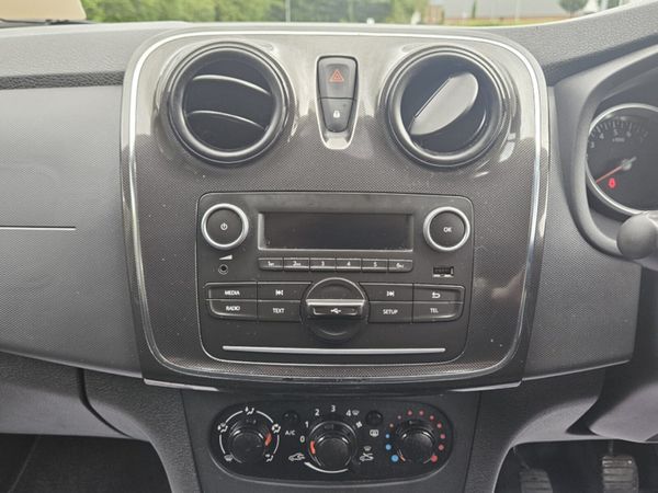 Dacia Sandero 1.0 PETROL ESSENTIAL MODEL** NEW NCT 366187273