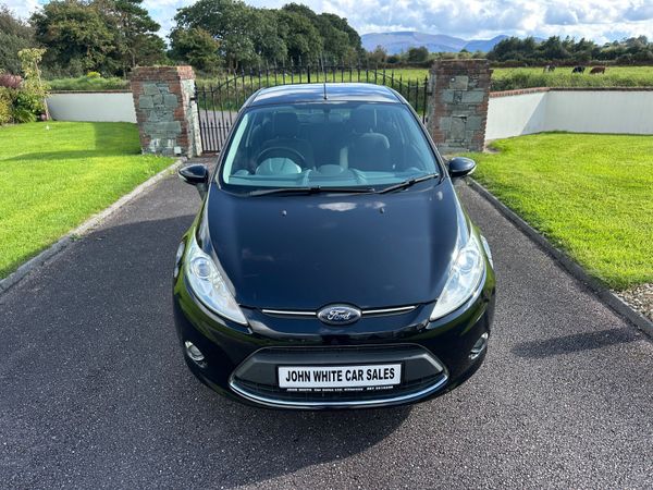 Ford Fiesta TITANIUM 1.25 petrol 366180055