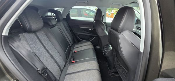 Peugeot 3008 1.2 T Allure Spec 366202721