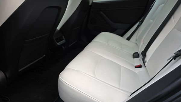 🔥 2022 Tesla Model 3 Standard Range Plus 366215116