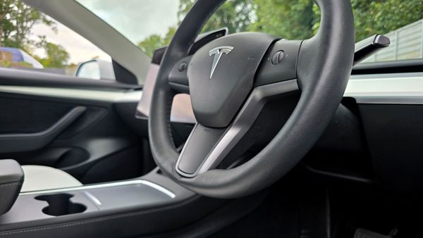 🔥 2022 Tesla Model 3 Standard Range Plus 366215228