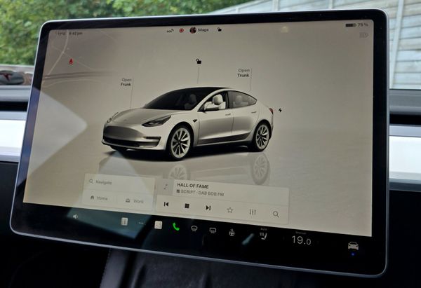 🔥 2022 Tesla Model 3 Standard Range Plus 366215307