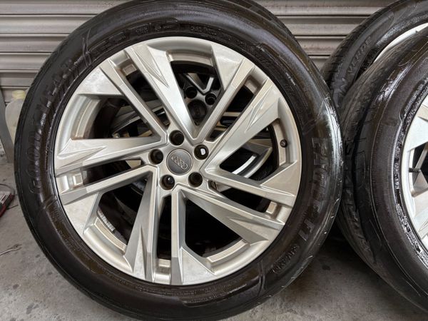 Audi Q7 S-Line 20” Alloys 366212881