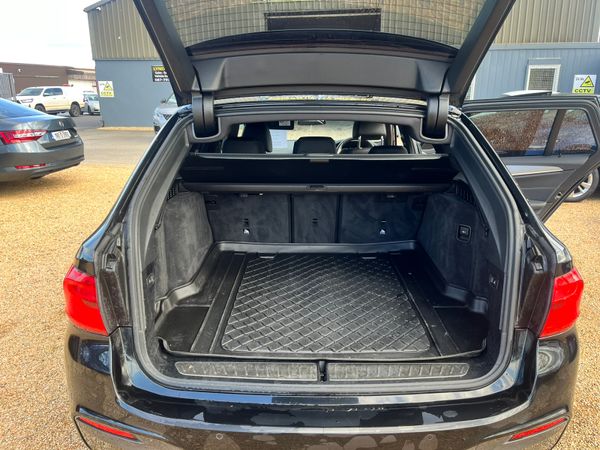 BMW 520 MSPORT TOURER 366238656