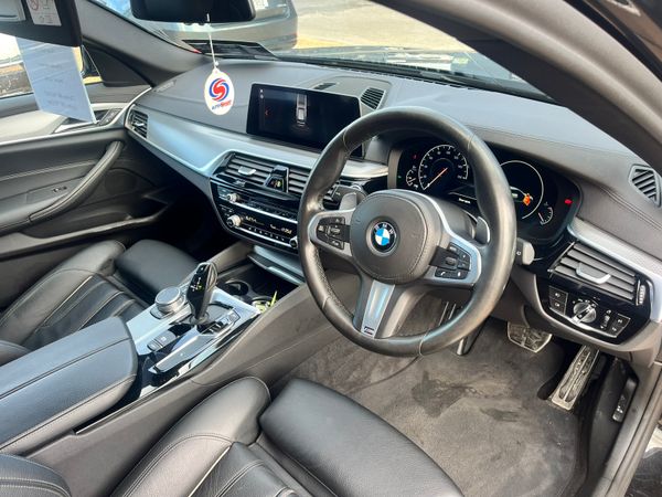 BMW 520 MSPORT TOURER 366238652