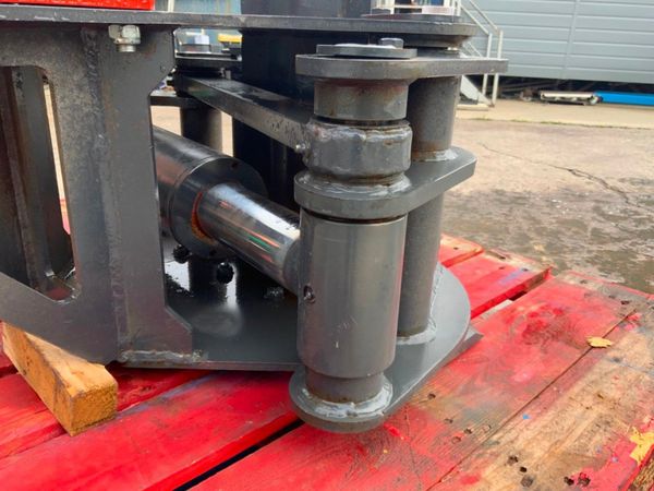 UNUSED Ts-50 HYDRAULIC TREE SHEAR.......1874 366232813