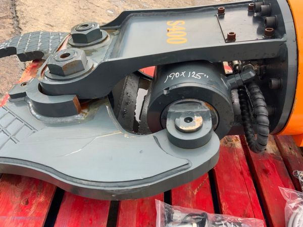 DEMOLITION PINCHER / SHEAR ATTACHMENT....1835. 366233255