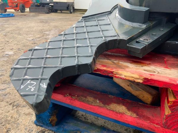 DEMOLITION PINCHER / SHEAR ATTACHMENT....1835. 366233260
