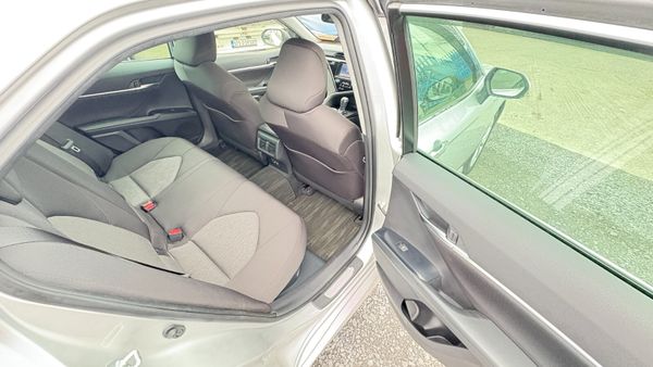 Toyota Camry 2.5 Hybrid Automatic 2019 366244722