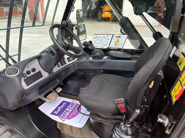 2018 JCB 520-40 366249188