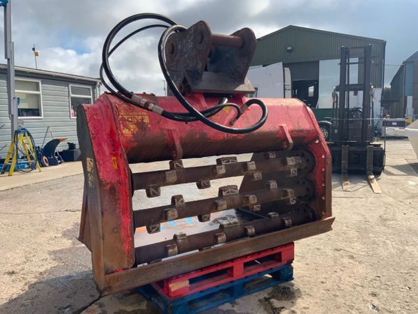 60" SCREENING BUCKET......80mm PINS ......1338 366242600