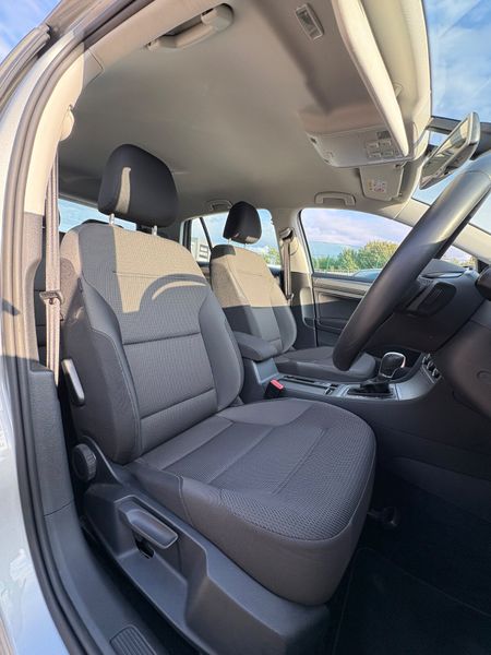 Volkswagen Golf 1.2 Tsi Automatic 2016 Low KM 366242996