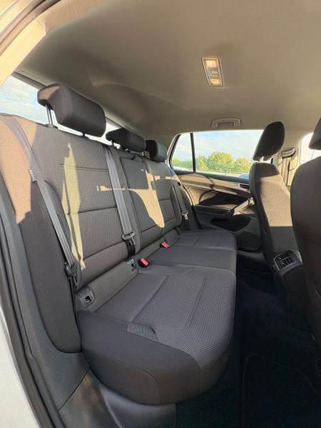 Volkswagen Golf 1.2 Tsi Automatic 2016 Low KM 366243000
