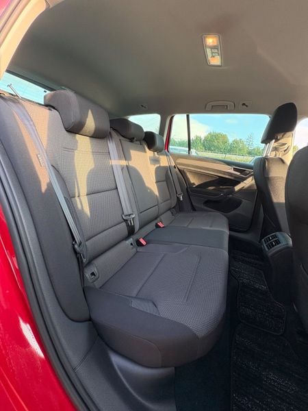 Volkswagen Golf Estate Variant 1.2 TSi Automatic 366243301
