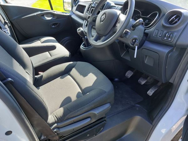 Renault Trafic 211 LWB 2.0L DCI NO Vat.LOW Mileage 366269077