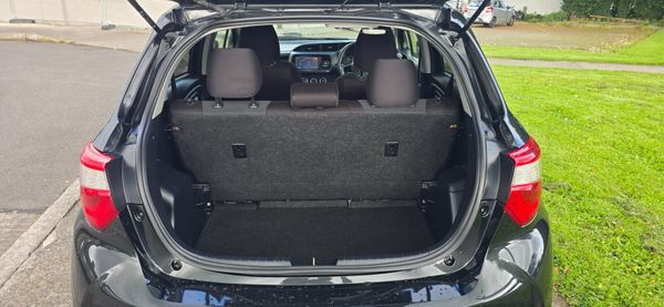 TOYOTA VITZ 2019/6 F SAFETY EDITION 3 New NCT 2027 366277072