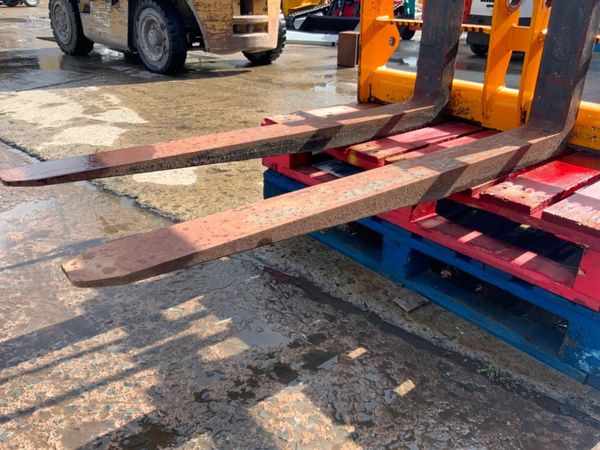 JCB Q/FIT TELEPORTER FORK CARRIAGE.....4848. 366270267