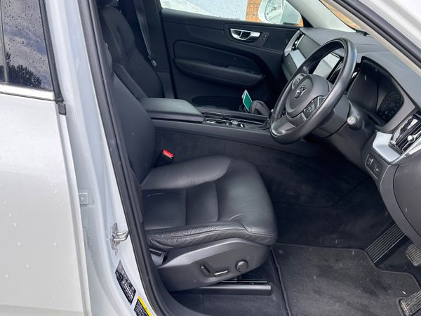 Volvo XC60 D4 AWD MOMENTUM 366270551