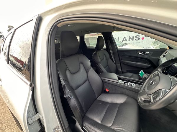 Volvo XC60 D4 AWD MOMENTUM 366270563