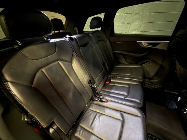 Audi Q7 3Ltr TDi SLine Quattro 7 Seat 366280097