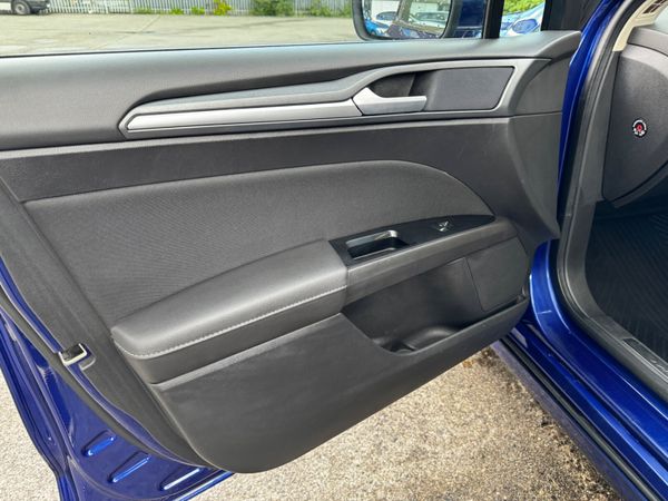 Ford Mondeo TITANIUM 2.0 TDCI 366281068