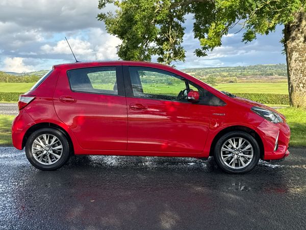 Toyota Yaris 2020 Hybrid 1.5 Low Mileage 366281544