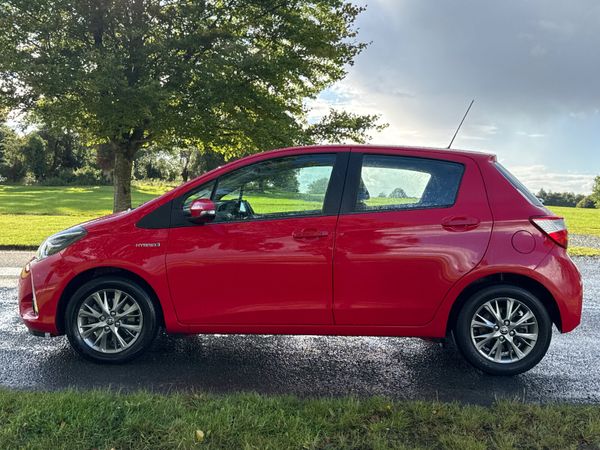 Toyota Yaris 2020 Hybrid 1.5 Low Mileage 366281577