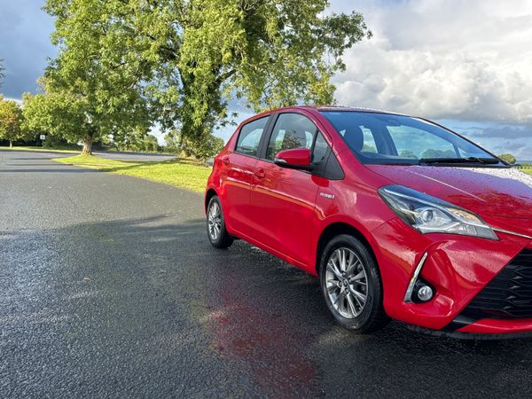 Toyota Yaris 2020 Hybrid 1.5 Low Mileage 366281675