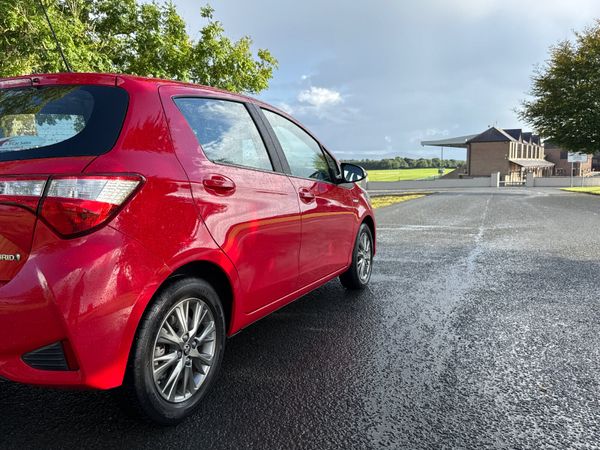 Toyota Yaris 2020 Hybrid 1.5 Low Mileage 366281688