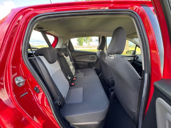 Toyota Yaris 2020 Hybrid 1.5 Low Mileage 366281724