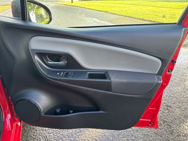 Toyota Yaris 2020 Hybrid 1.5 Low Mileage 366281750