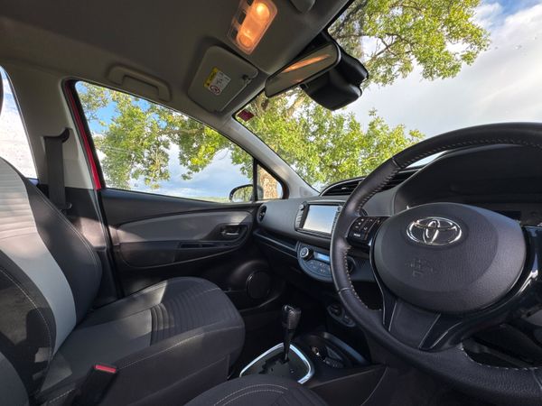 Toyota Yaris 2020 Hybrid 1.5 Low Mileage 366281792