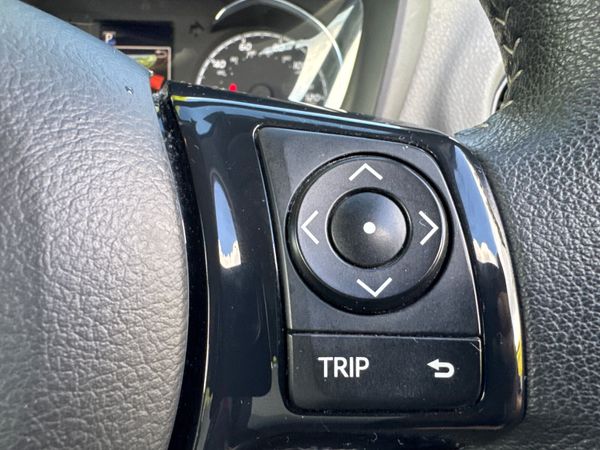 Toyota Yaris 2020 Hybrid 1.5 Low Mileage 366281793