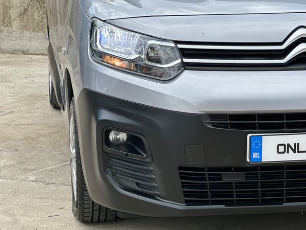 Citroen Berlingo 211 fantastic spec 366297438