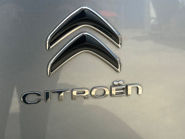 Citroen Berlingo 211 fantastic spec 366298938