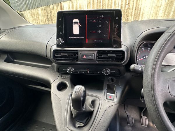 Citroen Berlingo 211 fantastic spec 366298955