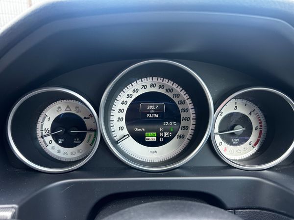 2015 MERCEDES E300 DIESEL HYBRID AMG NIGHT EDITION 366300117