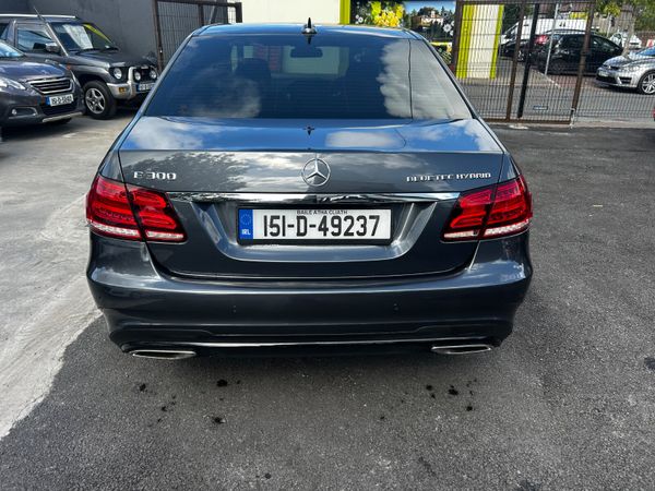 2015 MERCEDES E300 DIESEL HYBRID AMG NIGHT EDITION 366300118