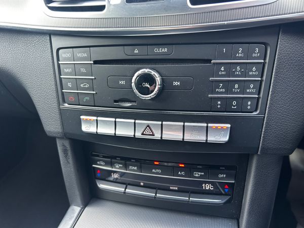 2015 MERCEDES E300 DIESEL HYBRID AMG NIGHT EDITION 366300131