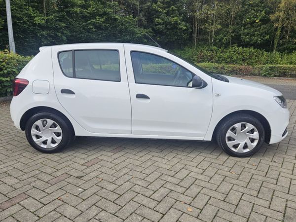 Dacia Sandero 1.0 PETROL ESSENTIAL MODEL** NEW NCT 366316418