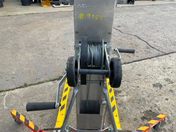2018 SUMNER 2124 MATERIAL LIFT / HOIST.....916t. 366316972