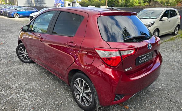 🔥 2018  Toyota Yaris 1.5 Automatic Petrol Hybrid 366311577
