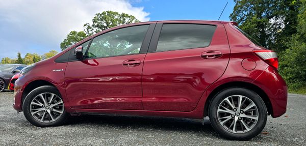 🔥 2018  Toyota Yaris 1.5 Automatic Petrol Hybrid 366311579